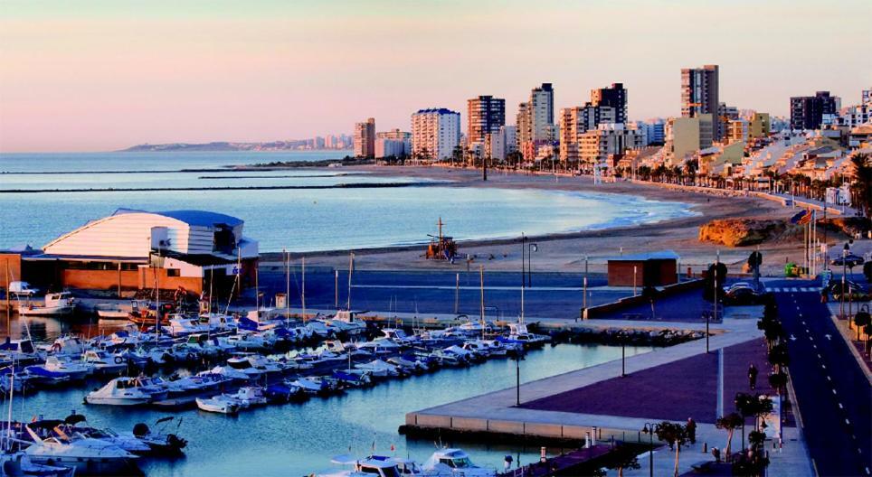 Appartement Precioso Piso Frente Al Mar Con Enorme Terraza à El Campello Extérieur photo